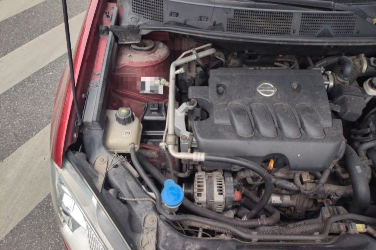Used Nissan Qashqai 2012 2.0 XL Fire CVT 2WD Engine Bay Right