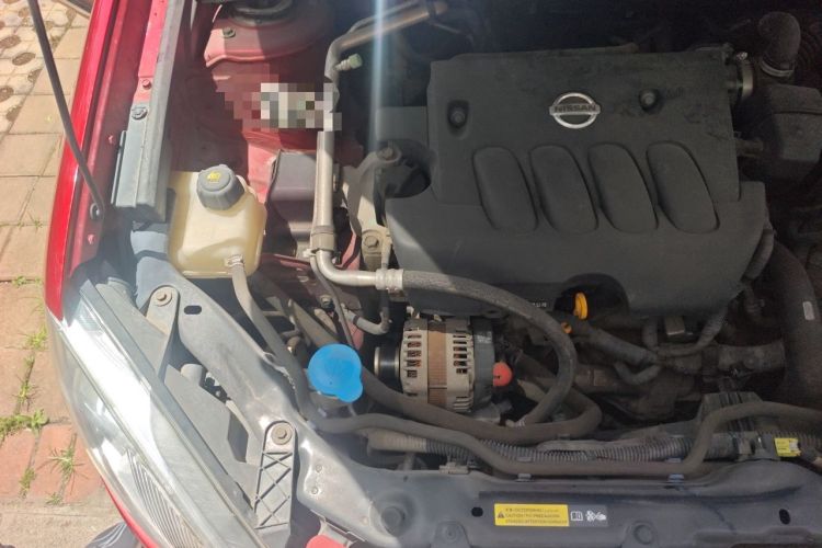 Used Nissan Qashqai 2012 2.0 XV LE CVT 2WD Engine Bay Right