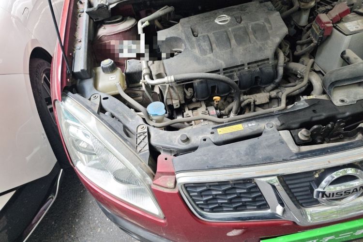 Used Nissan Qashqai 2012 1.6XE Wind 5MT 2WD Engine Bay Right