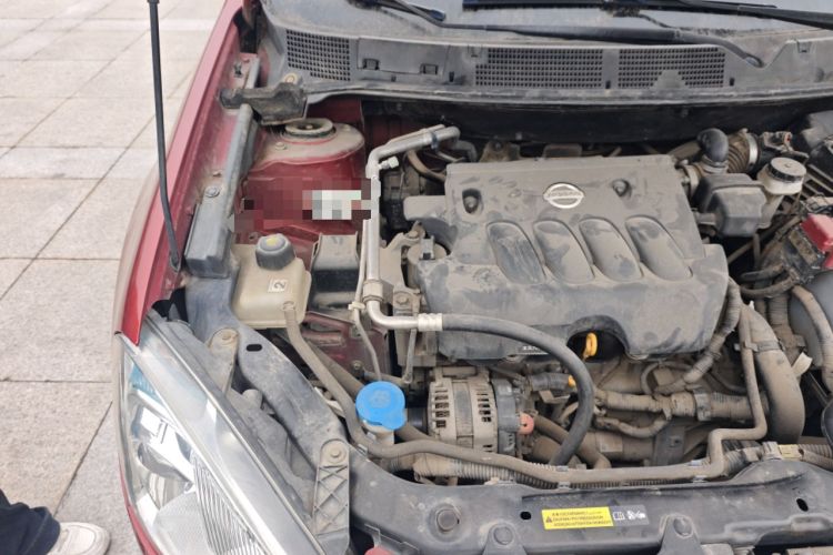 Used Nissan Qashqai 2012 2.0 XL Fire 6MT 2WD Engine Bay Right