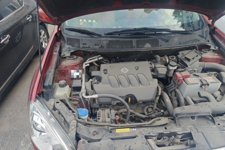 Used Nissan Qashqai 2012 2.0 XL Fire CVT 2WD Engine Bay Right