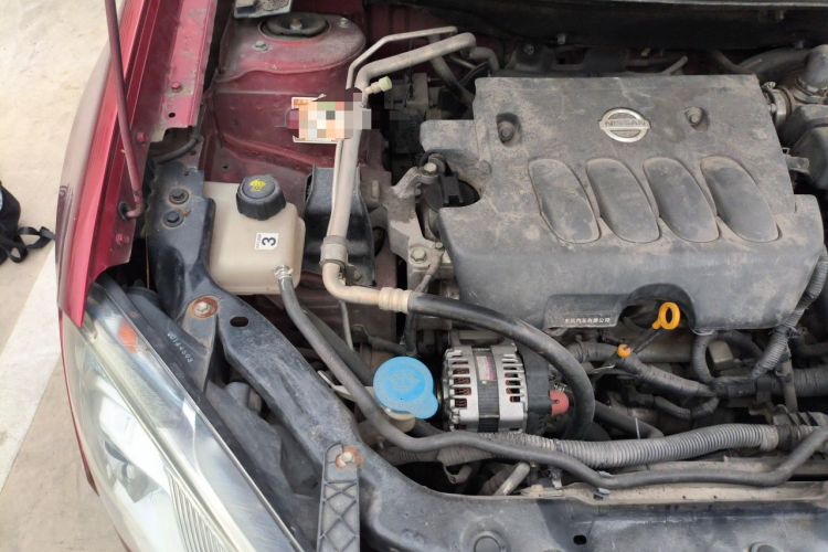 Used Nissan Qashqai 2012 2.0 XL Fire CVT 2WD Engine Bay Right
