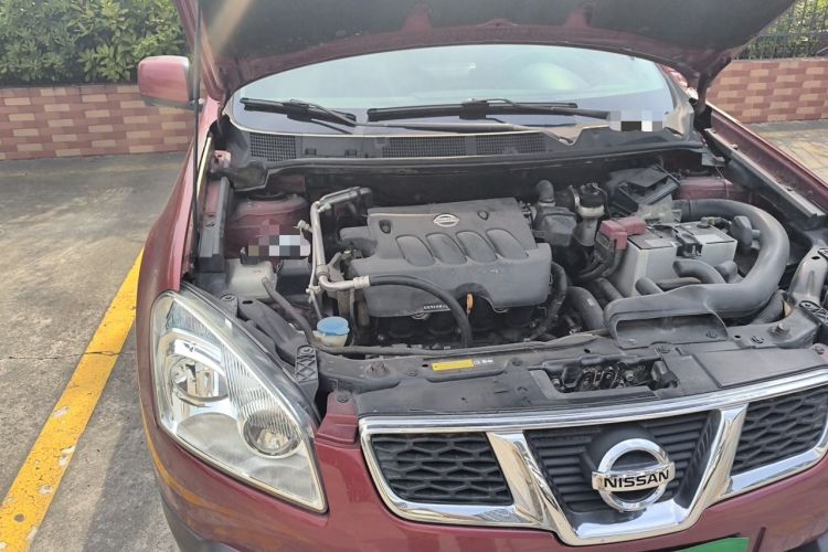 Used Nissan Qashqai 2012 2.0 XV LE CVT 2WD Engine Bay Right