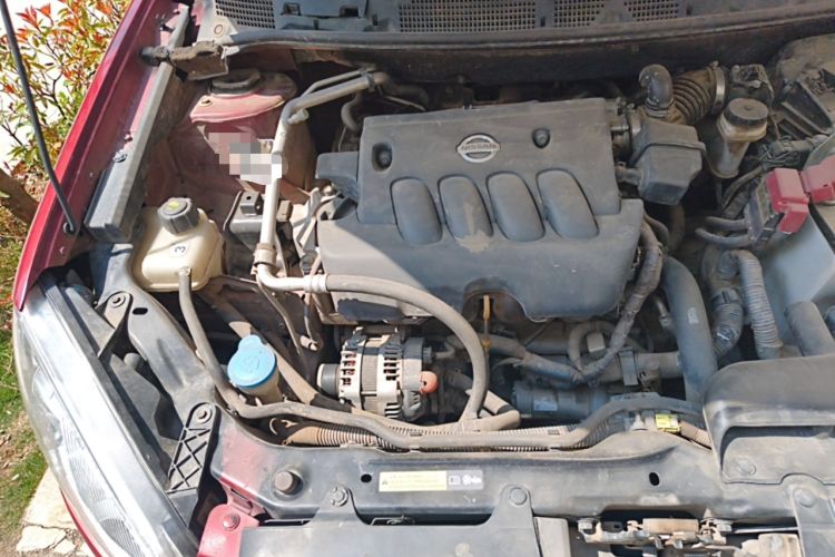 Used Nissan Qashqai 2012 2.0 XL Fire CVT 2WD Engine Bay Right