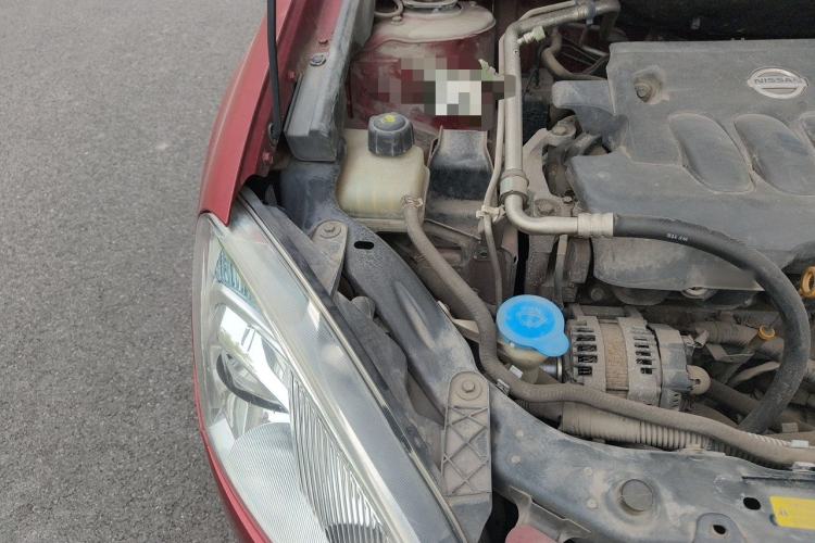Used Nissan Qashqai 2012 2.0 XL Fire CVT 2WD Engine Bay Right