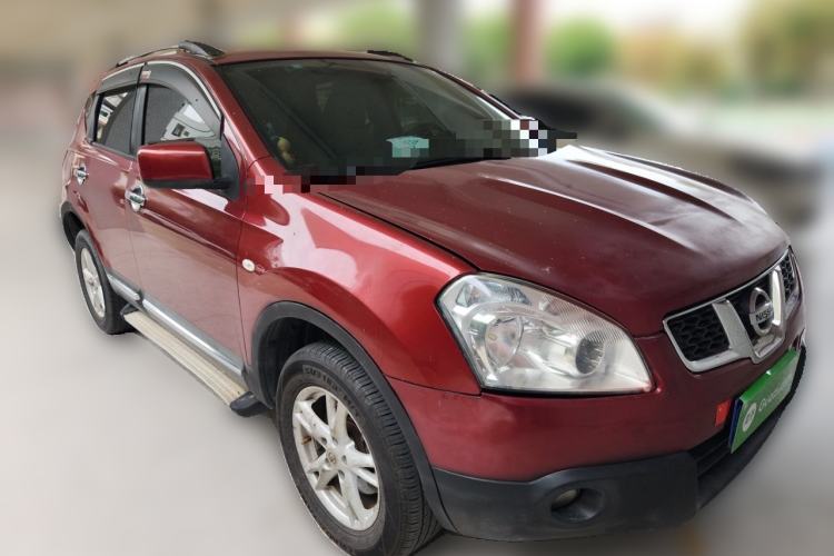 Used Nissan Qashqai 2012 1.6XE Wind 5MT 2WD Front Right 45 Deg