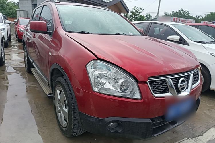 Used Nissan Qashqai 2012 1.6XE Wind 5MT 2WD Front Right 45 Deg