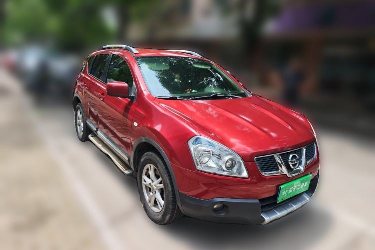 Used Nissan Qashqai 2012 2.0 XL Fire 6MT 2WD Front Right 45 Deg