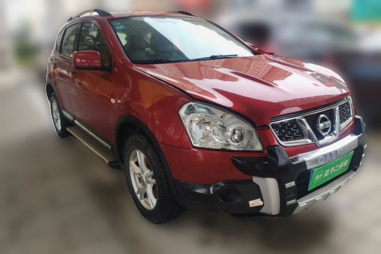 Used Nissan Qashqai 2012 1.6XE Wind 5MT 2WD Front Right 45 Deg