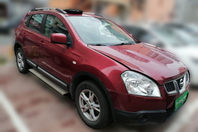 Used Nissan Qashqai 2012 2.0 XL Fire 6MT 2WD Front Right 45 Deg