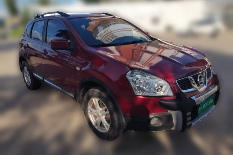 Used Nissan Qashqai 2012 1.6XE Wind 5MT 2WD Front Right 45 Deg