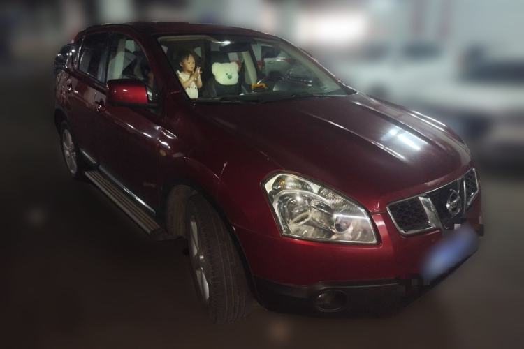 Used Nissan Qashqai 2012 2.0 XV LE CVT 2WD Front Right 45 Deg