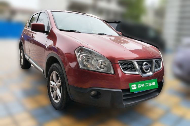 Used Nissan Qashqai 2012 2.0 XL Fire CVT 2WD Front Right 45 Deg