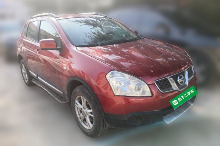Used Nissan Qashqai 2012 1.6XE Wind 5MT 2WD Front Right 45 Deg