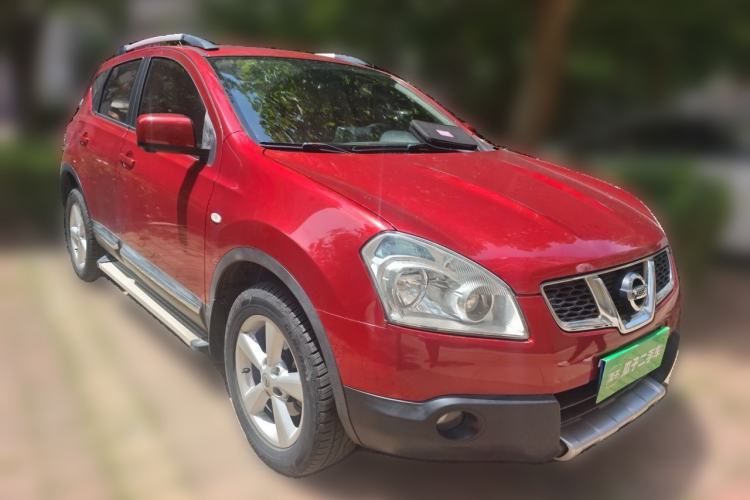 Used Nissan Qashqai 2012 2.0 XV LE CVT 2WD Front Right 45 Deg