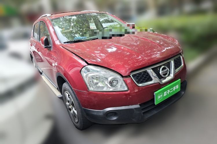 Used Nissan Qashqai 2012 1.6XE Wind 5MT 2WD Front Right 45 Deg