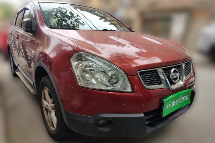 Used Nissan Qashqai 2012 2.0 XL Fire CVT 2WD Front Right 45 Deg