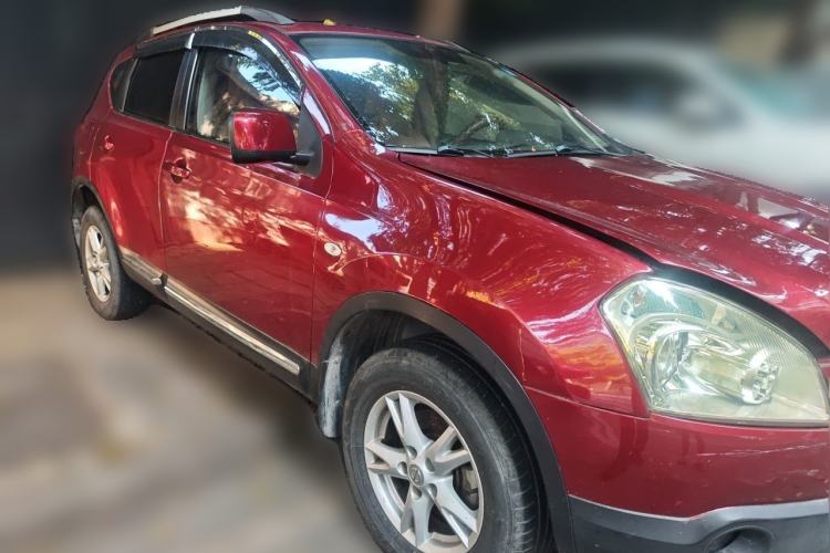 Used Nissan Qashqai 2012 2.0 XL Fire 6MT 2WD Front Right 45 Deg