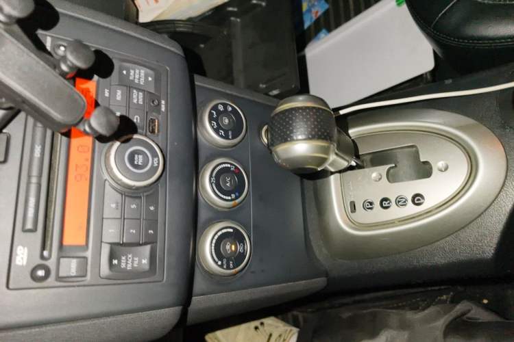 Used Nissan Qashqai 2012 2.0 XV LE CVT 2WD Gear Lever