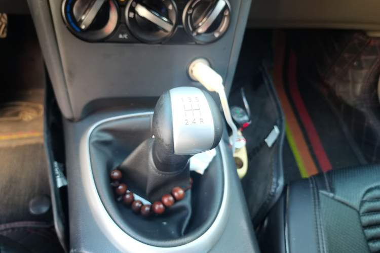 Used Nissan Qashqai 2012 1.6XE Wind 5MT 2WD Gear Lever