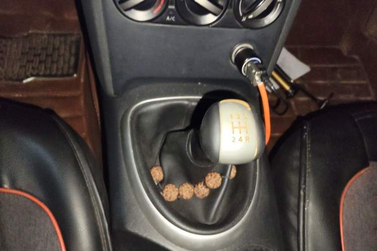 Used Nissan Qashqai 2012 1.6XE Wind 5MT 2WD Gear Lever