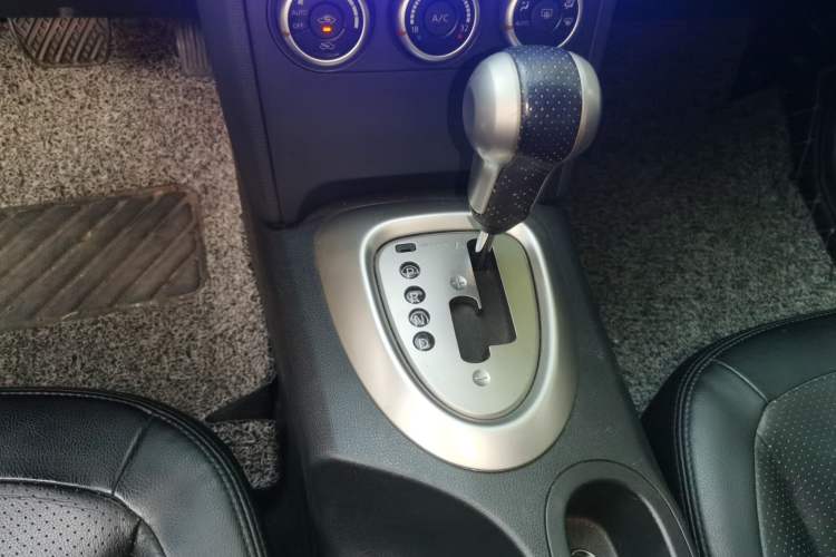 Used Nissan Qashqai 2012 2.0 XV LE CVT 2WD Gear Lever