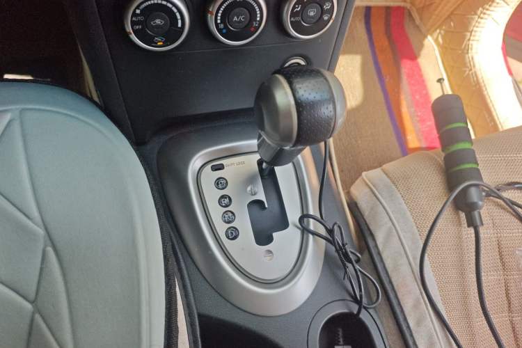 Used Nissan Qashqai 2012 2.0 XV LE CVT 2WD Gear Lever