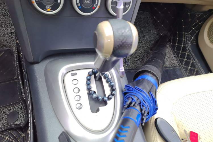 Used Nissan Qashqai 2012 2.0 XV LE CVT 2WD Gear Lever