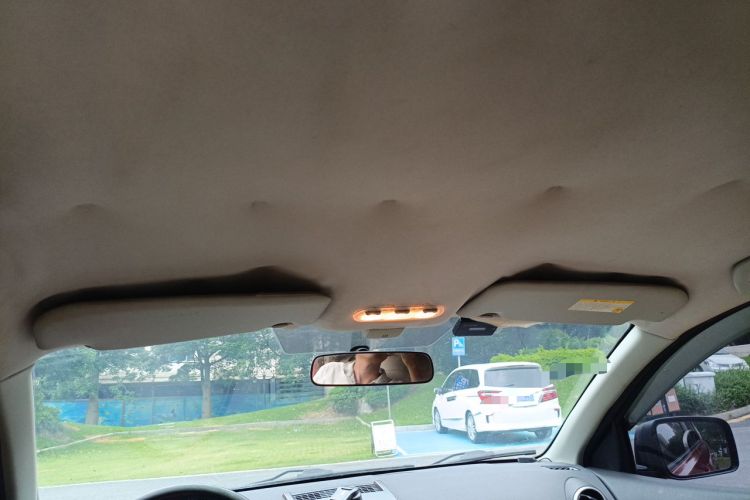 Used Nissan Qashqai 2012 2.0 XL Fire CVT 2WD Headliner