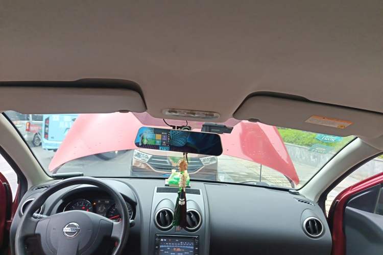 Used Nissan Qashqai 2012 2.0 XL Fire 6MT 2WD Headliner