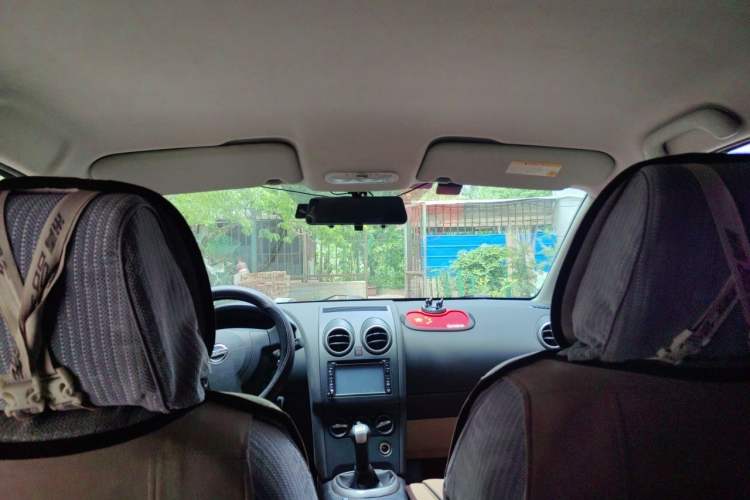 Used Nissan Qashqai 2012 1.6XE Wind 5MT 2WD Headliner