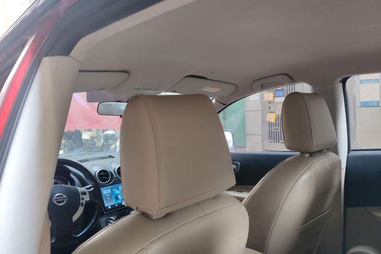 Used Nissan Qashqai 2012 2.0 XL Fire CVT 2WD Headliner