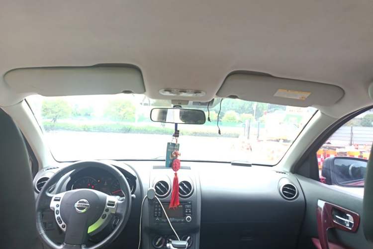 Used Nissan Qashqai 2012 2.0 XL Fire CVT 2WD Headliner