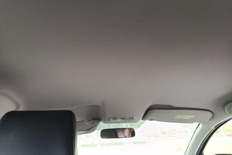 Used Nissan Qashqai 2012 2.0 XL Fire 6MT 2WD Headliner
