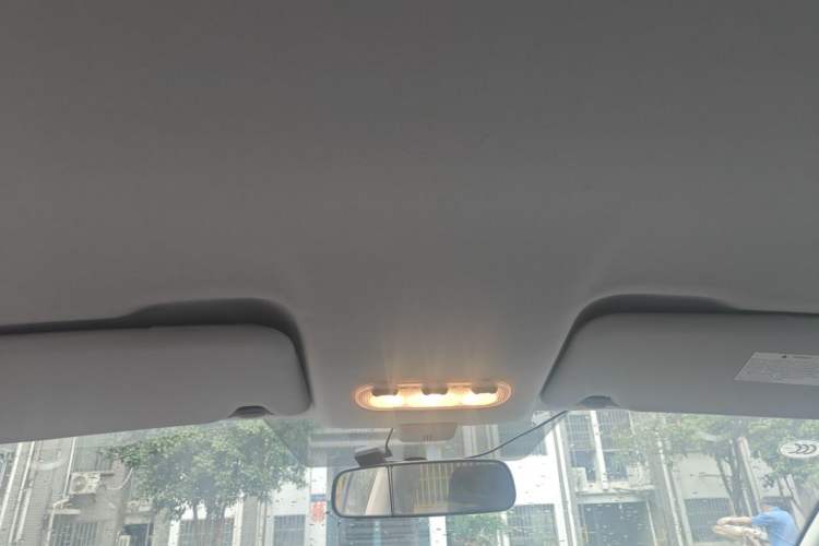 Used Nissan Qashqai 2012 2.0 XL Fire CVT 2WD Headliner