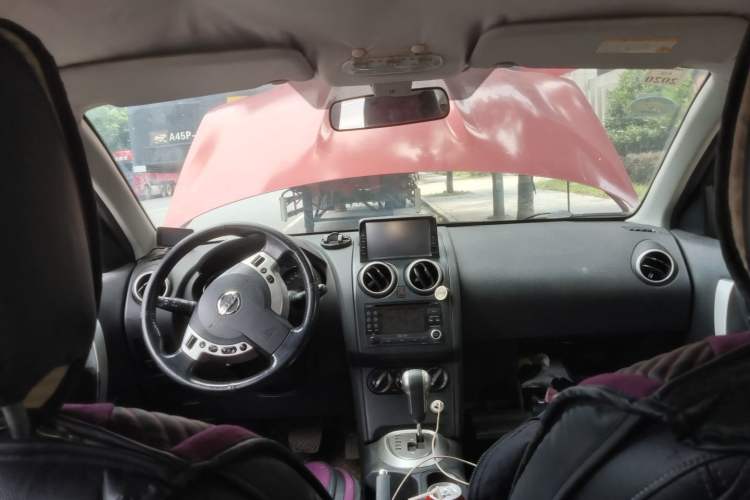 Used Nissan Qashqai 2012 2.0 XL Fire CVT 2WD Headliner