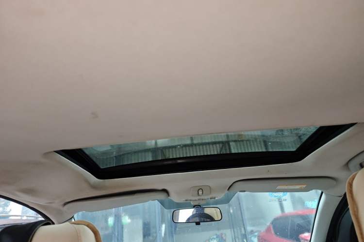 Used Nissan Qashqai 2012 2.0 XV LE CVT 2WD Headliner