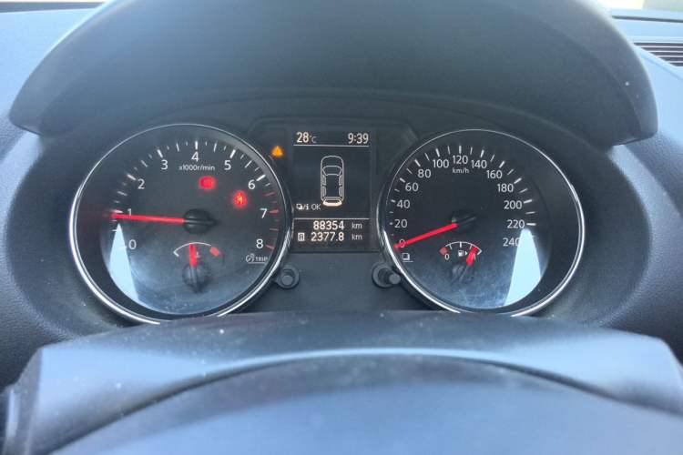Used Nissan Qashqai 2012 2.0 XL Fire 6MT 2WD Instrument Cluster