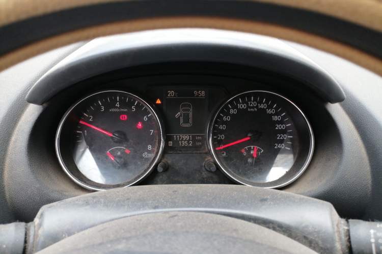 Used Nissan Qashqai 2012 2.0 XL Fire 6MT 2WD Instrument Cluster