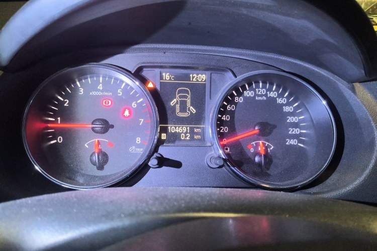 Used Nissan Qashqai 2012 2.0 XL Fire 6MT 2WD Instrument Cluster