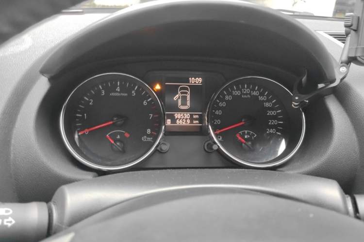Used Nissan Qashqai 2012 2.0 XL Fire CVT 2WD Instrument Cluster