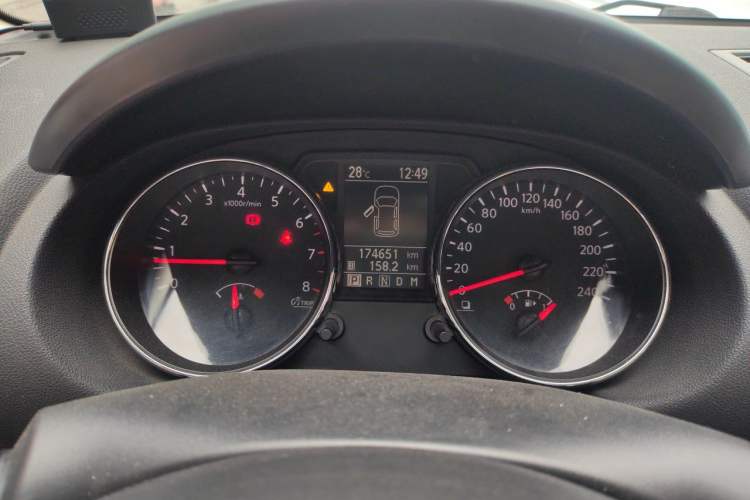 Used Nissan Qashqai 2012 2.0 XL Fire CVT 2WD Instrument Cluster