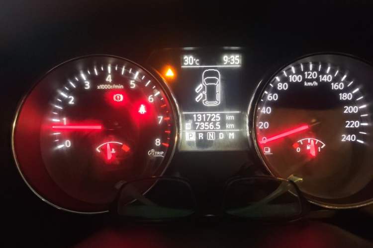 Used Nissan Qashqai 2012 2.0 XL Fire CVT 2WD Instrument Cluster