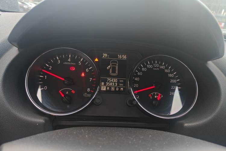 Used Nissan Qashqai 2012 2.0 XL Fire CVT 2WD Instrument Cluster