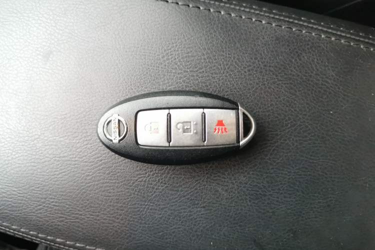 Used Nissan Qashqai 2012 2.0 XV LE CVT 2WD Interior 1