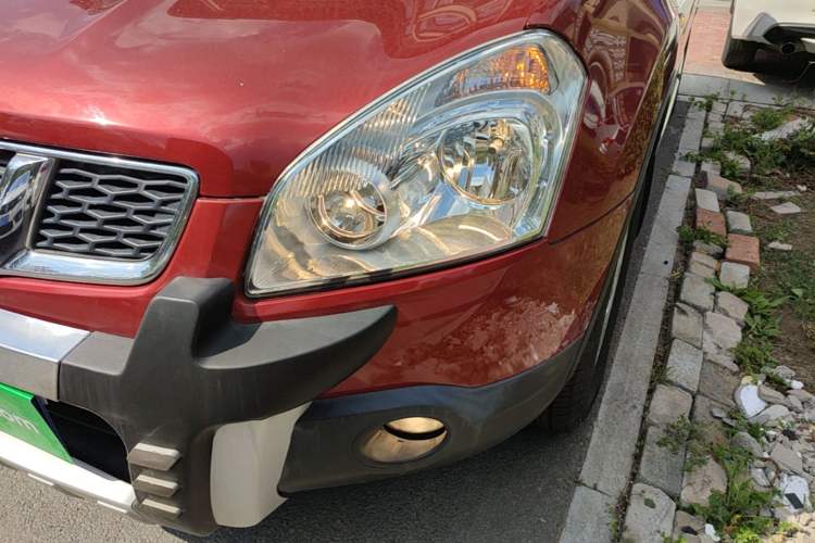 Used Nissan Qashqai 2012 2.0 XL Fire CVT 2WD Left Front Headlight