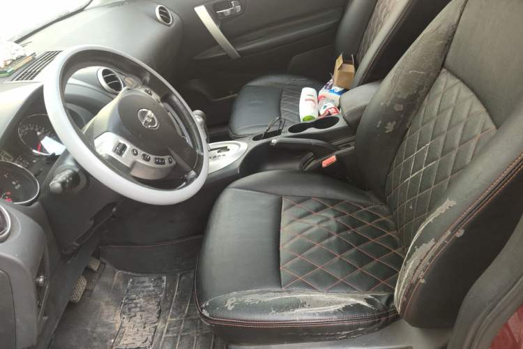 Used Nissan Qashqai 2012 2.0 XL Fire CVT 2WD Left Front Seat
