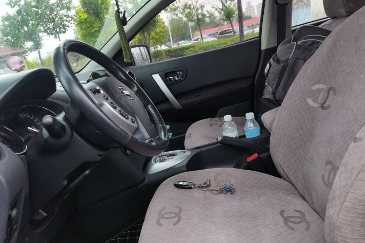Used Nissan Qashqai 2012 2.0 XL Fire CVT 2WD Left Front Seat