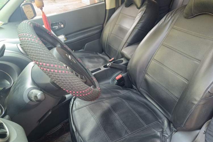 Used Nissan Qashqai 2012 2.0 XL Fire CVT 2WD Left Front Seat