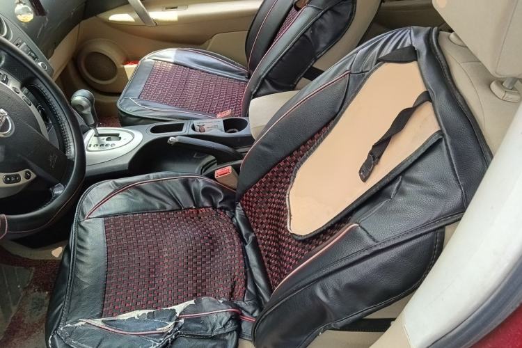 Used Nissan Qashqai 2012 2.0 XL Fire CVT 2WD Left Front Seat